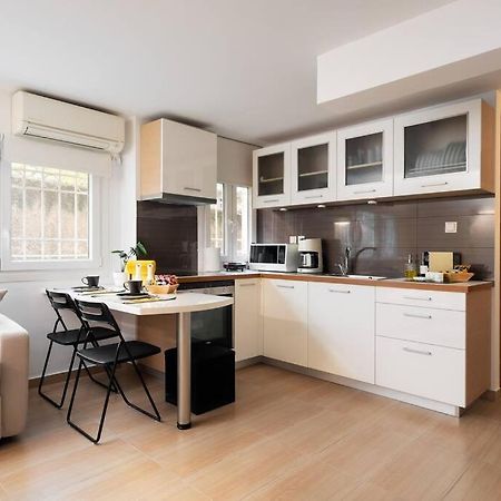Modern Two Level Apartment In The Heart Of 雅典 外观 照片