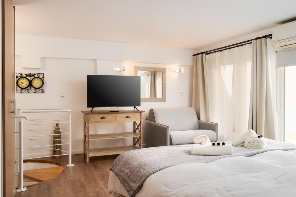 Modern Two Level Apartment In The Heart Of 雅典 外观 照片